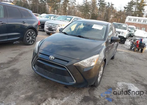 2017 Toyota Yaris Ia z USA, uszkodzony, nr VIN 3MYDLBYV9HY172390